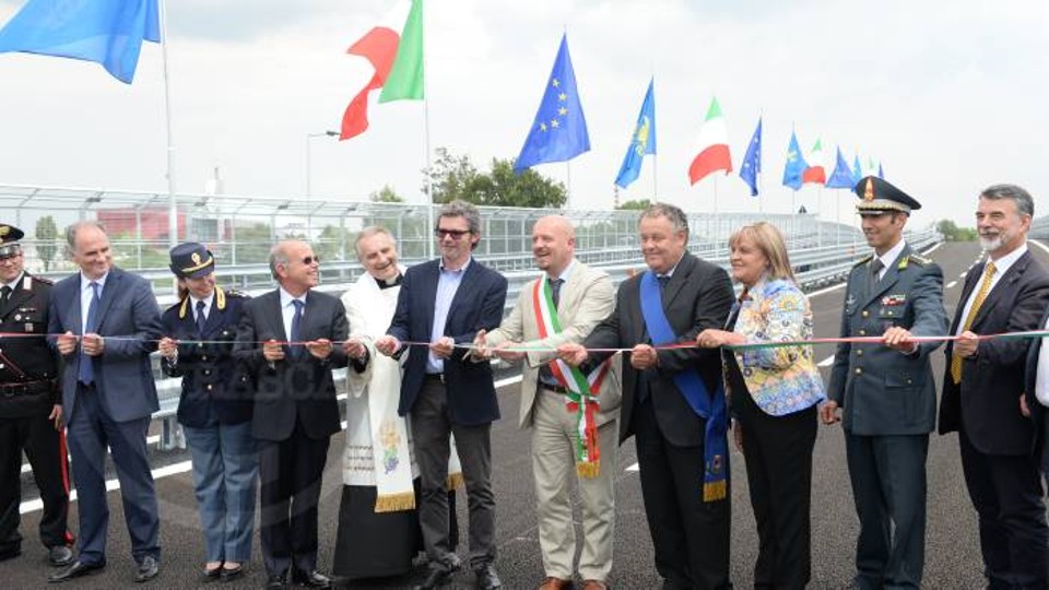 taglio nastro tangenziale A14-2